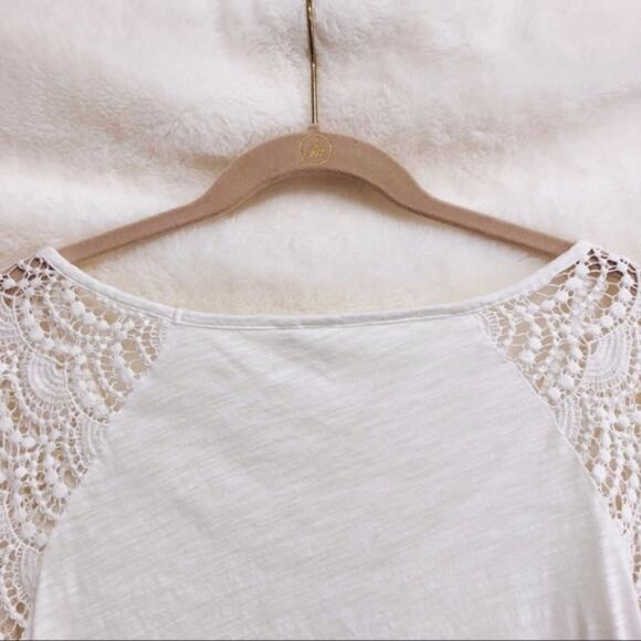E White Crochet Short Sleeves Top - Picture 6 of 7